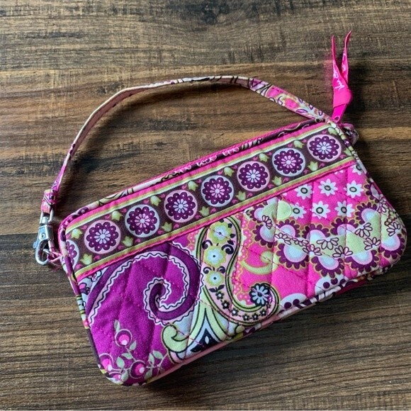 Vera Bradley Very Berry Paisley Convertible Wristlet RETIRED Pattern - Picture 3 of 10